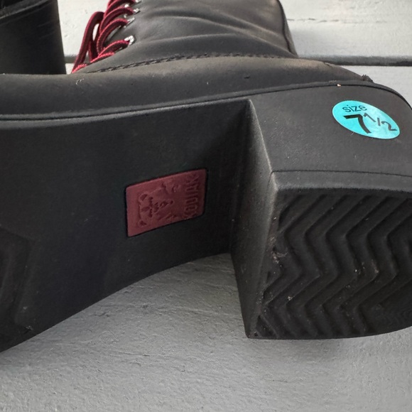 Kodiak Women’s Leather Winter Boots – Size 7.5 - Picture 9 of 16